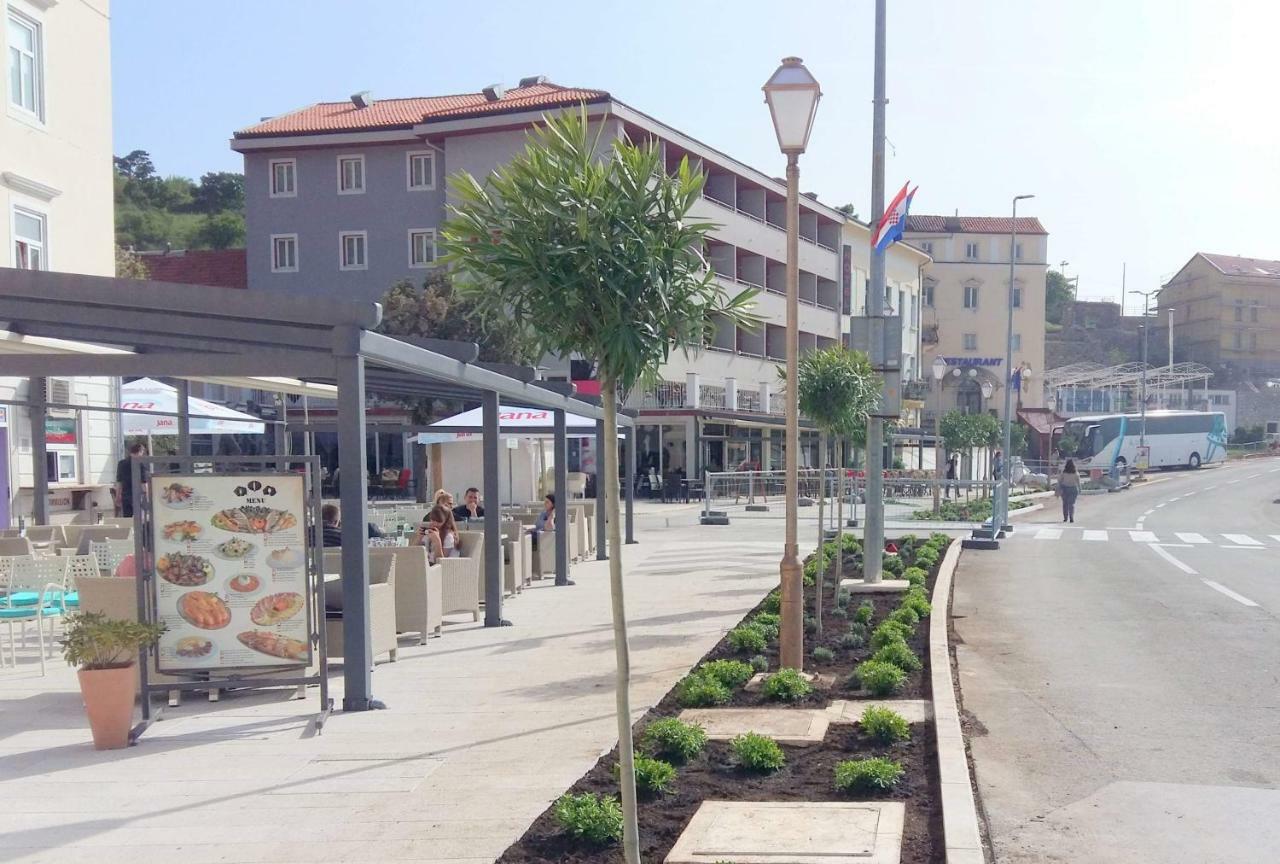 Apartment Danijela Senj  Εξωτερικό φωτογραφία