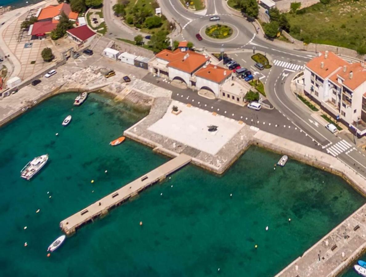 Apartment Danijela Senj  Εξωτερικό φωτογραφία